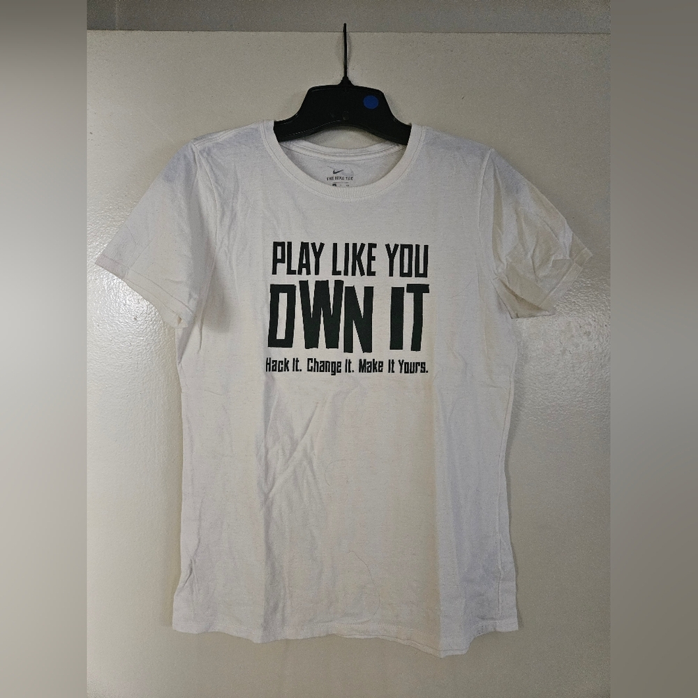 The Nike Tee "Play Like You Own It" T-shirt - Cream - Size S